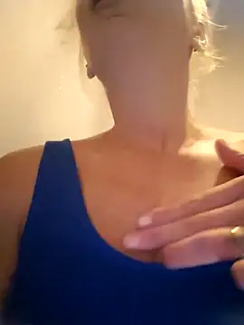 Snapshot of Keli_Jessi chatting on 09-22-25, 12:51 Keli Jessi online show from 09-22-25, 12:51