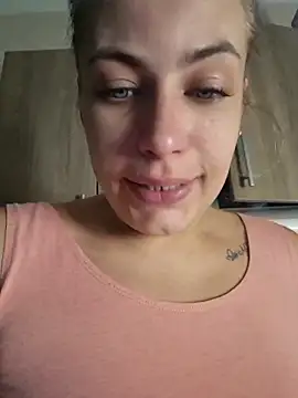 Keli Jessi online show from 11-25-25, 03:56