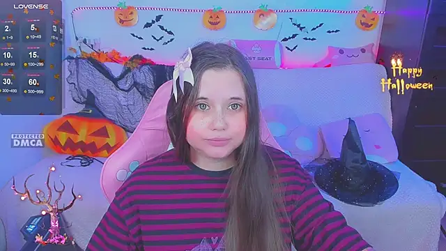 Lolisuccub online show from 11-04-25, 06:40