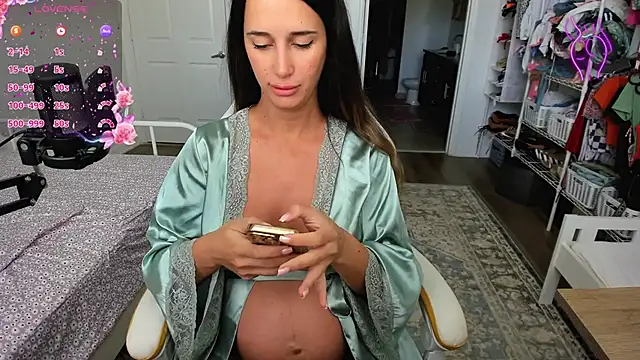 Snapshot of sweetbuttocks1 chatting on 09-14-25, 04:50 sweetbuttocks1 online show from 09-14-25, 04:50