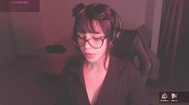 Snapshot of modjo_ chatting on 12-20-24, 04:31 modjo  online show from 12-20-24, 04:31