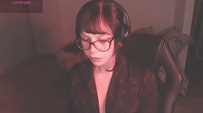 Snapshot of modjo_ chatting on 01-05-25, 01:56 modjo  online show from 01-05-25, 01:56