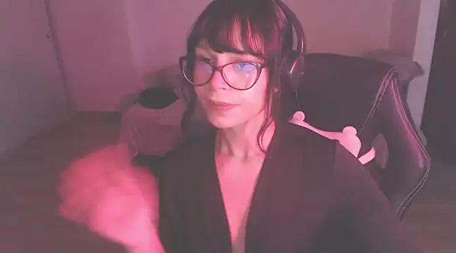 Snapshot of modjo_ chatting on 02-21-25, 09:11 modjo  online show from 02-21-25, 09:11