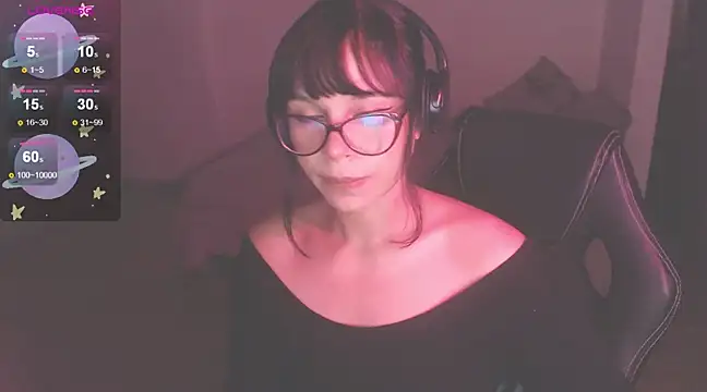 Snapshot of modjo_ chatting on 03-06-25, 10:41 modjo  online show from 03-06-25, 10:41