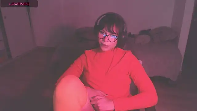 Snapshot of modjo_ chatting on 10-05-25, 04:55 modjo  online show from 10-05-25, 04:55