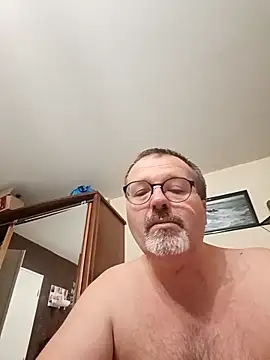 mike9473 online show from 11-17-25, 06:30