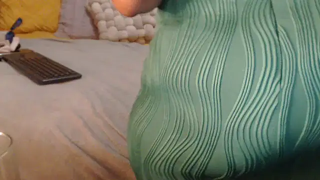 Snapshot of Creamyass22 chatting on 11-27-25, 05:59 Creamyass22 online show from 11-27-25, 05:59