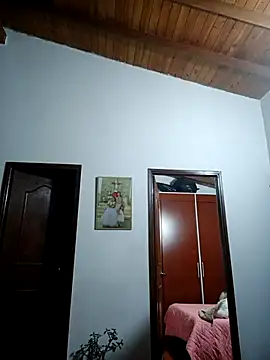 LunaZambrano online show from 02-14-26, 01:02