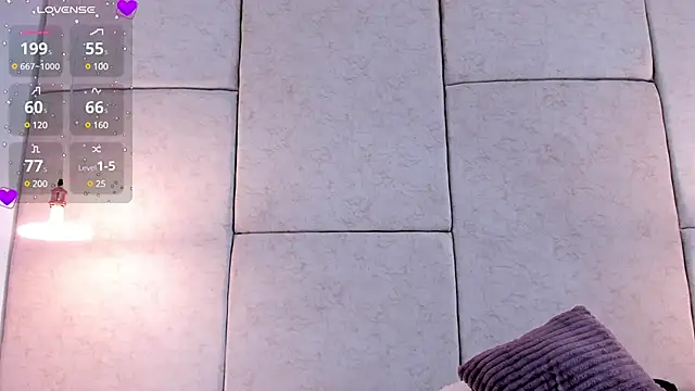 aisha vs online show from 02-22-25, 12:08