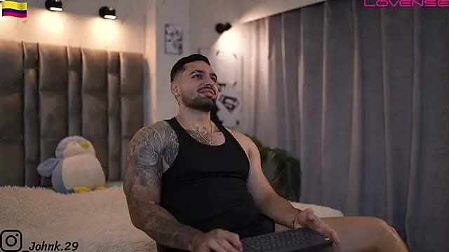 Snapshot of john_king29 chatting on 12-17-25, 10:05 john king29 online show from 12-17-25, 10:05