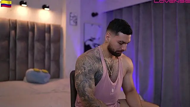 Snapshot of john_king29 chatting on 02-10-26, 12:26 john king29 online show from 02-10-26, 12:26