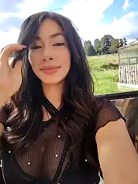 Snapshot of CelesteBreedlove chatting on 12-18-24, 07:30 CelesteBreedlove online show from 12-18-24, 07:30