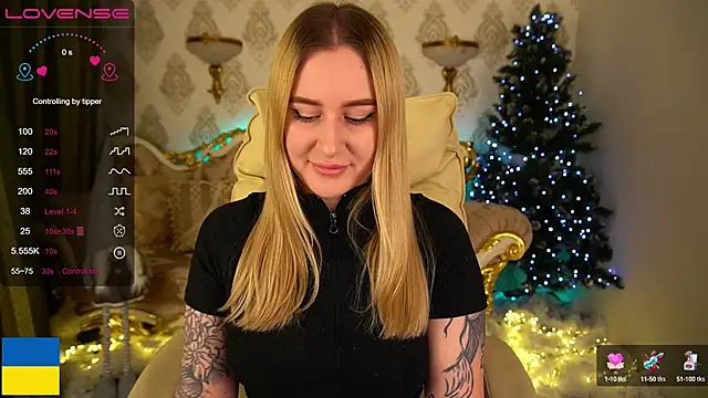 Snapshot of ArolinaNight chatting on 01-03-25, 08:54 ArolinaNight online show from 01-03-25, 08:54