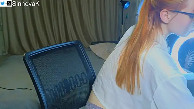 Snapshot of sinteas chatting on 01-11-25, 03:20 sinteas online show from 01-11-25, 03:20