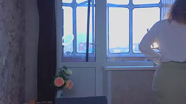 Snapshot of sinteas chatting on 10-30-25, 11:22 sinteas online show from 10-30-25, 11:22