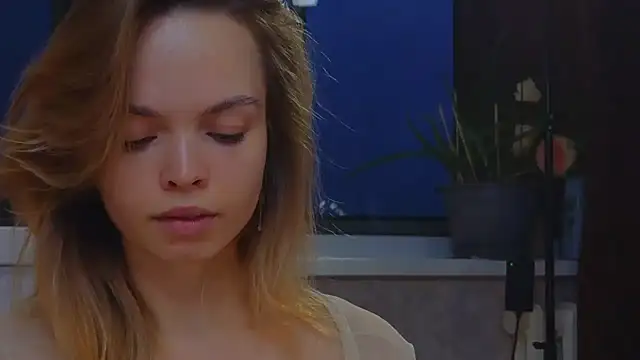 Snapshot of sinteas chatting on 11-10-25, 01:10 sinteas online show from 11-10-25, 01:10