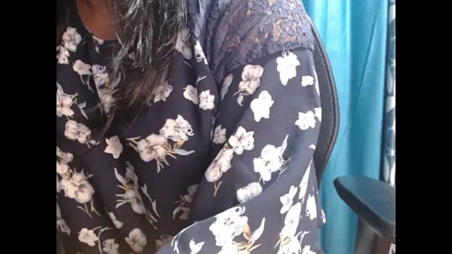 CuteRhea69 online show from 03-03-25, 05:39