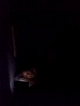 Snapshot of Pretinhoo25 chatting on 02-27-26, 02:33 Pretinhoo25 online show from 02-27-26, 02:33