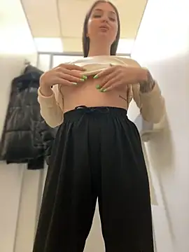 KrisMagnoly online show from 12-16-24, 04:16