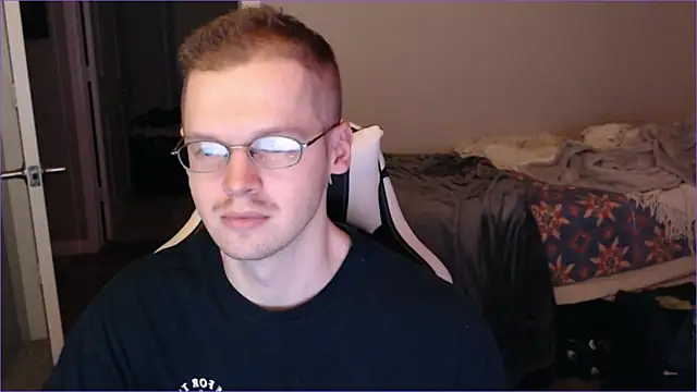 doloresman online show from 02-18-25, 12:37