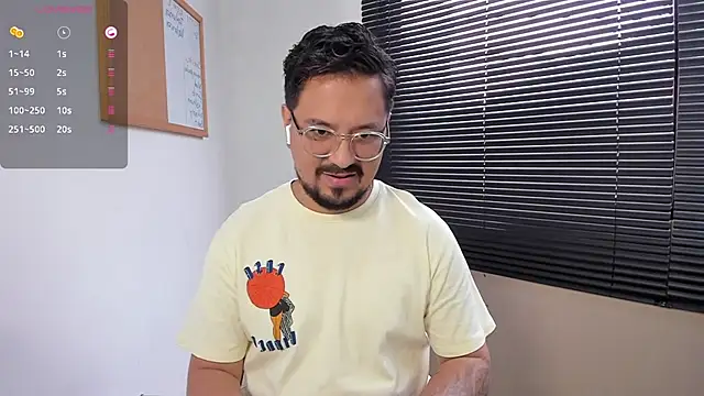 DaviidEvans  online show from 12-22-24, 02:38