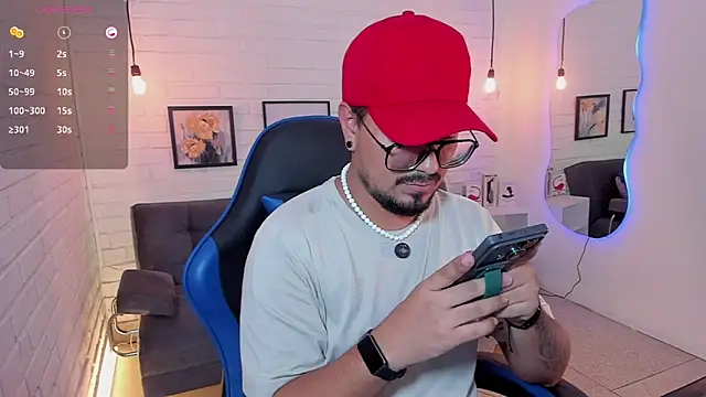 DaviidEvans  online show from 09-12-25, 05:02