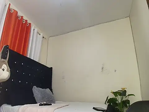 Snapshot of sonya_alexa chatting on 10-28-25, 02:26 sonya alexa online show from 10-28-25, 02:26