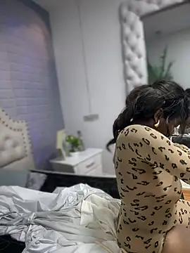 Tayra Siny online show from 03-02-25, 12:11