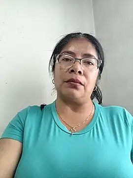   valentina18 online show from 11-18-25, 07:18