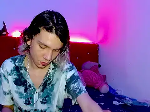 Snapshot of LAICK_01 chatting on 12-02-24, 12:07 LAICK 01 online show from 12-02-24, 12:07