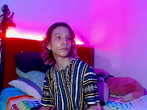 Snapshot of LAICK_01 chatting on 12-27-24, 01:53 LAICK 01 online show from 12-27-24, 01:53