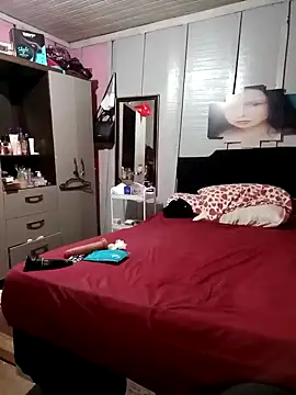 Snapshot of morenafit122 chatting on 03-02-25, 02:08 morenafit122 online show from 03-02-25, 02:08