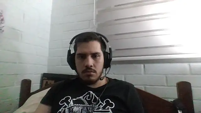 hung weeb online show from 03-06-25, 03:35