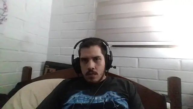 hung weeb online show from 03-10-25, 02:50