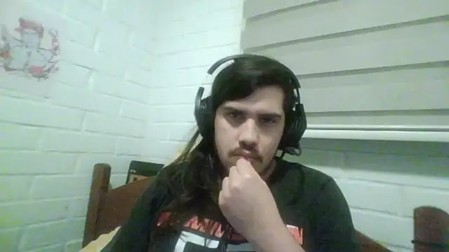 hung weeb online show from 10-21-25, 12:44