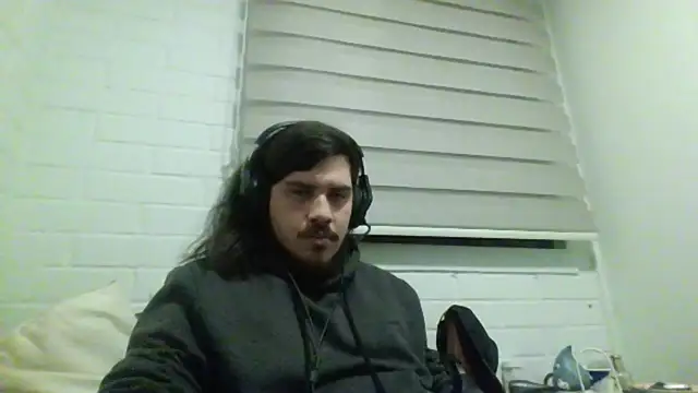 hung weeb online show from 04-25-26, 02:36