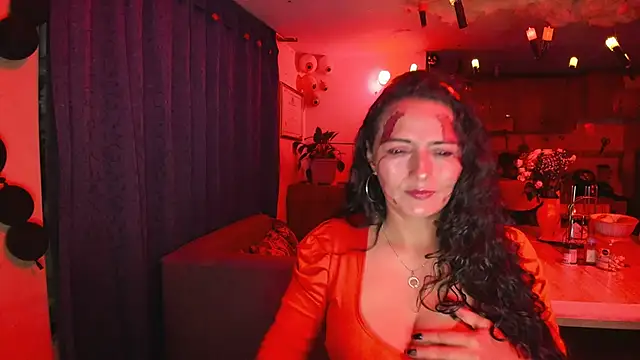 Snapshot of emma_luxy chatting on 11-02-25, 11:40 emma luxy online show from 11-02-25, 11:40