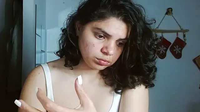 Snapshot of Nikkykora15 chatting on 12-23-25, 03:37 Nikkykora15 online show from 12-23-25, 03:37