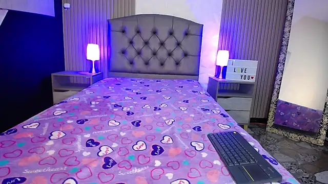 cheryl hs online show from 02-14-25, 03:54