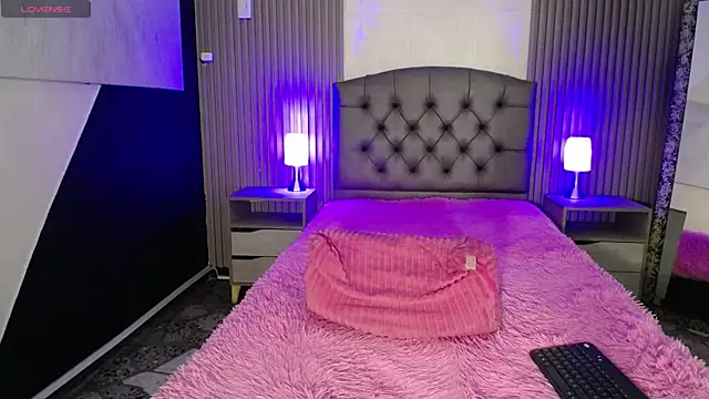 cheryl hs online show from 09-12-25, 02:44