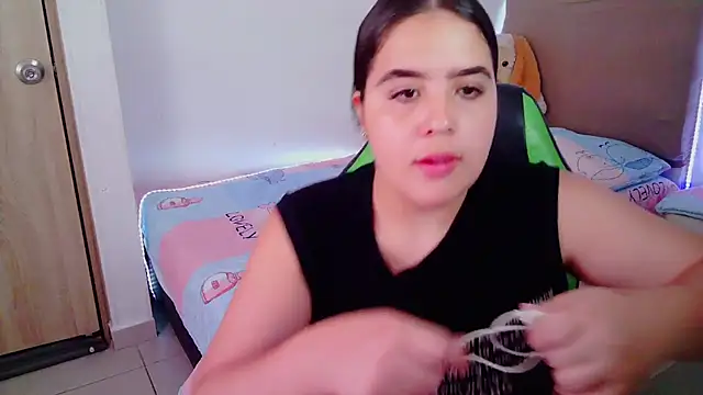  alicia z online show from 02-06-25, 05:51