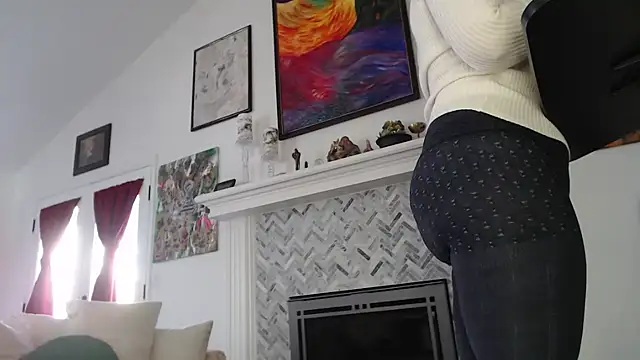 Snapshot of AuroraWillows chatting on 02-20-25, 06:24 AuroraWillows online show from 02-20-25, 06:24