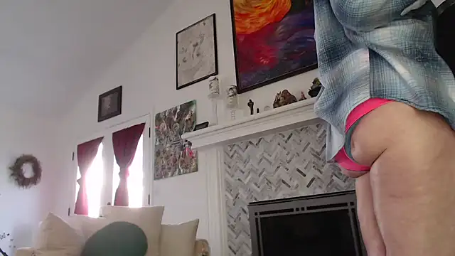 Snapshot of AuroraWillows chatting on 02-22-25, 06:41 AuroraWillows online show from 02-22-25, 06:41