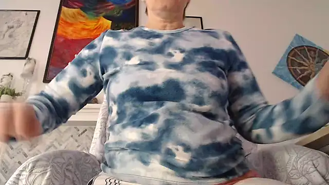 Snapshot of AuroraWillows chatting on 02-02-26, 07:45 AuroraWillows online show from 02-02-26, 07:45