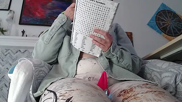 Snapshot of AuroraWillows chatting on 02-08-26, 04:43 AuroraWillows online show from 02-08-26, 04:43