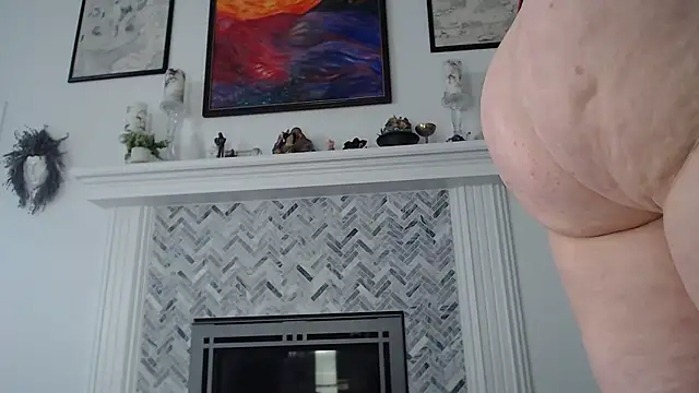 Snapshot of AuroraWillows chatting on 02-16-26, 03:41 AuroraWillows online show from 02-16-26, 03:41