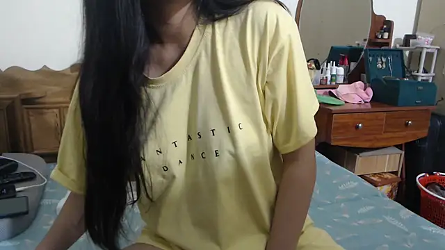 Beauty Asian Tina online show from 10-26-25, 09:31