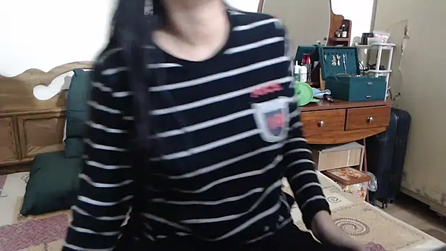 Beauty Asian Tina online show from 11-05-25, 08:47