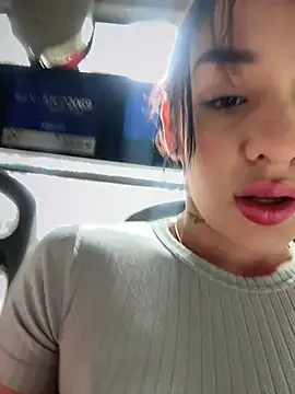   IRIS   online show from 02-06-25, 02:15