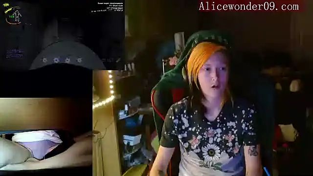 alicewonder09 online show from 12-17-24, 08:45
